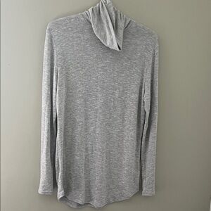 Bleu Gray Light Heather Gray Cowl Neck Tunic Top Size Medium